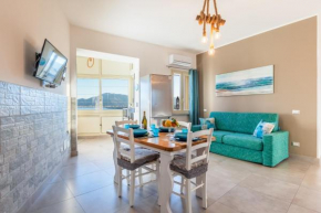 Casa De Paoli - Luminosissimo appartamento vista mare con parcheggio privato